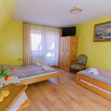 לינה וארוחת בוקר Piekne Widoki 3*