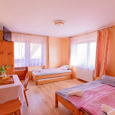 Piekne Widoki זאוב