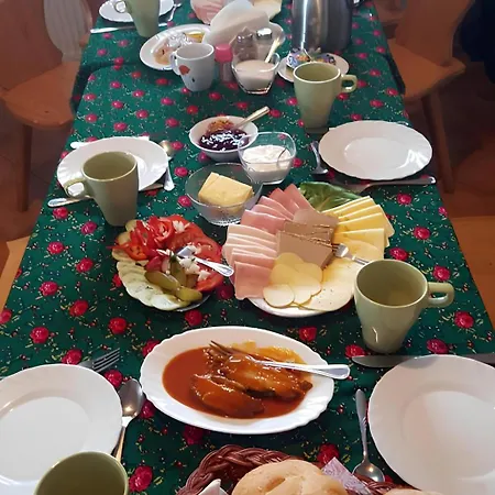 Piekne Widoki זאוב