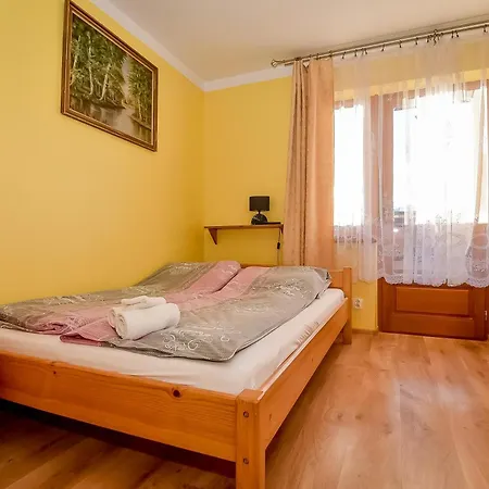 Piekne Widoki فندق مبيت وإفطار 3*