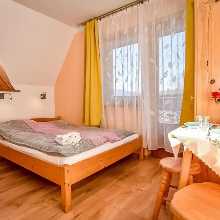 Piekne Widoki فندق مبيت وإفطار