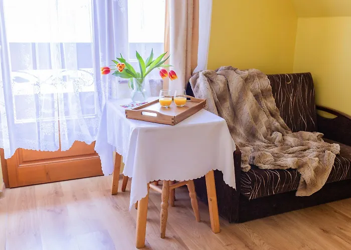 住宿加早餐酒店 Piekne Widoki 扎布